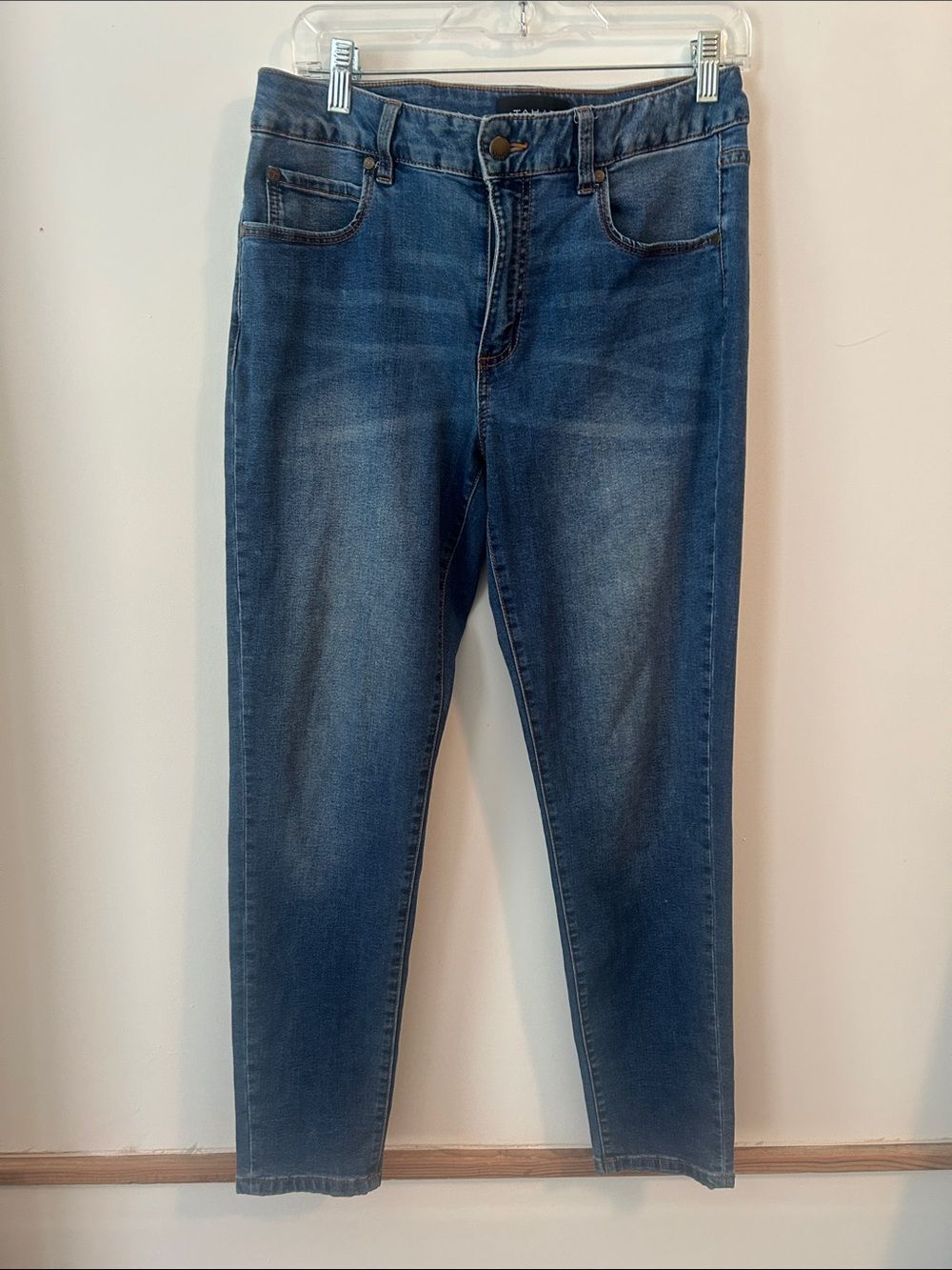 Tahari Kelly Classic Dark Blue Skinny Denim Jeans